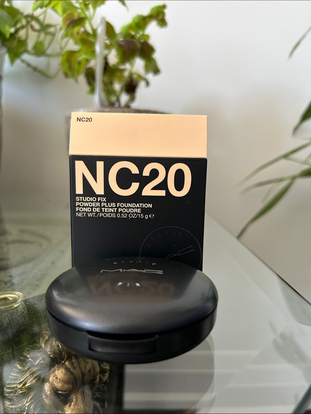 MAC Studio Fix Powder Plus in NC20 - Original Discontinued Formula